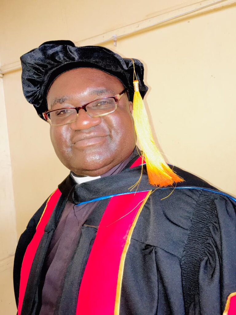 Prof Isaac Silumbu